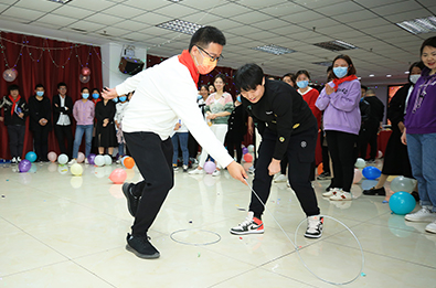 火爆网生日会 火爆网生日会