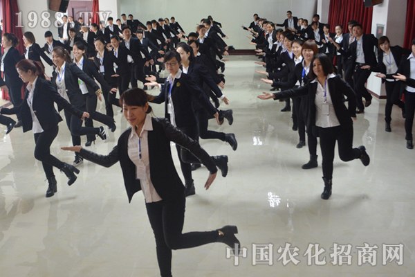 团结协作 共同发展