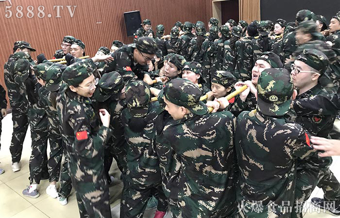 团结协作,学习红旗渠精神