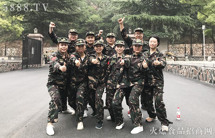 不抛弃,不放弃!艰苦奋斗,自力更生!